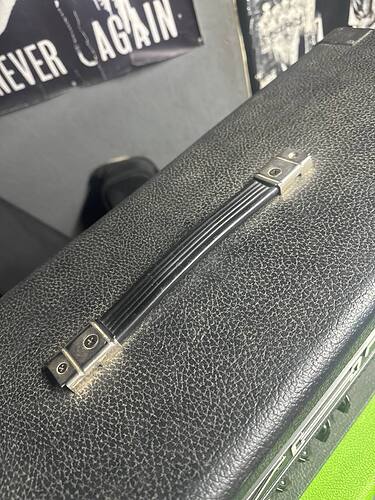 photo_2025-12-05_19-21-52