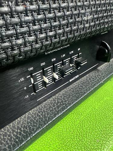 photo_2025-12-05_19-22-32